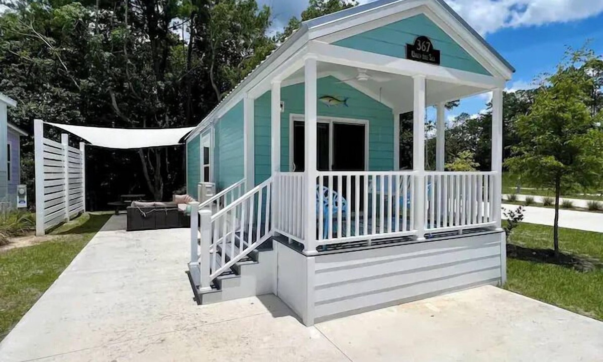 Baker County Cabin | 1 Bed/1 Bath - Pet Friendly, Sleeps 2 - 1 Bed/1 Bath - Pet Friendly, Sleeps 2