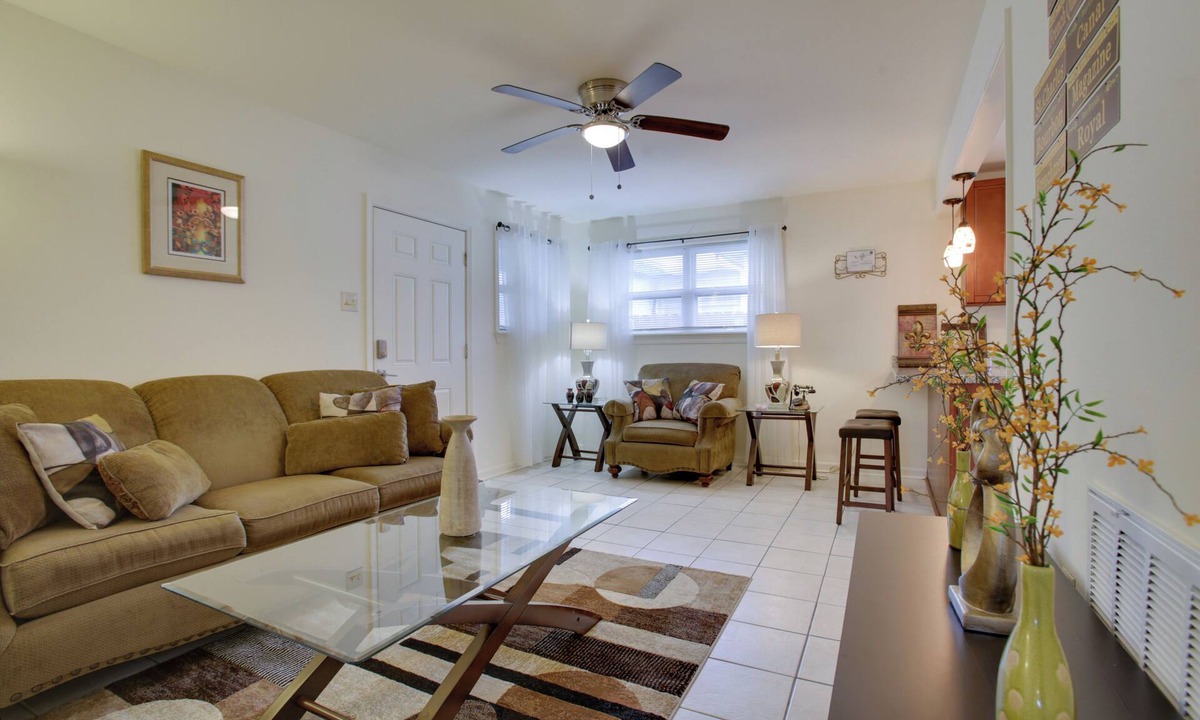 Kenner - Louis Armstrong International Airport House | 1 Mi to Airport! New Orleans Area Home