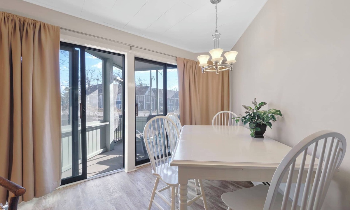 Charlevoix Condo | 107 Pointes North Inn | Downtown Charlevoix Gem | Indoor/Outdoor Pool