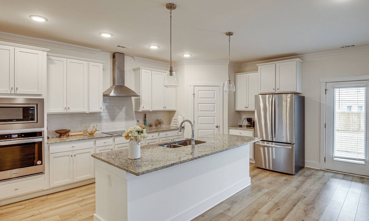 New Market Cottage | 15 Mi to Dtwn Huntsville: Newly Built Home!