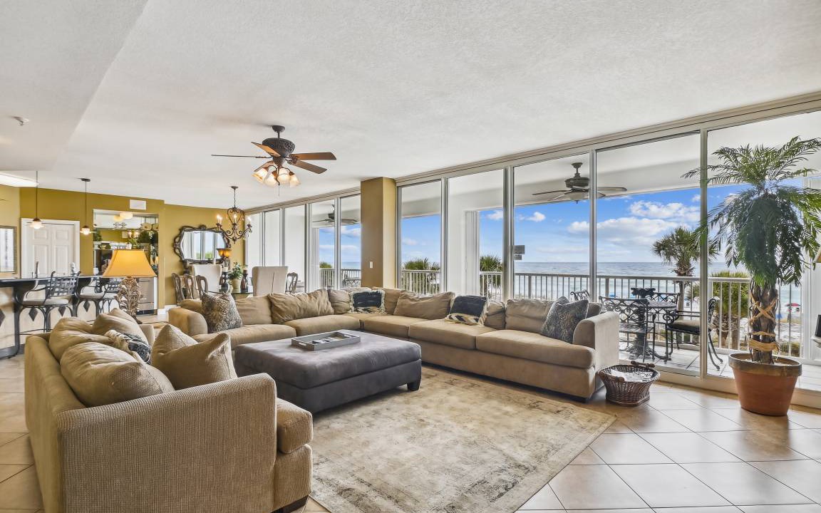 Holiday Isle Condo | 184 m² Condo ∙ 3 bedrooms ∙ 9 guests