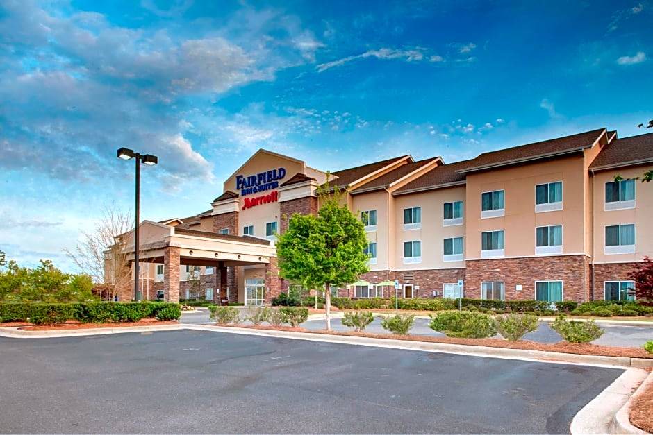 Gunter Afs Hotel | 2-Star Hotel ∙ Fairfield Inn & Suites by Marriott Montgomery EastChase Pkwy