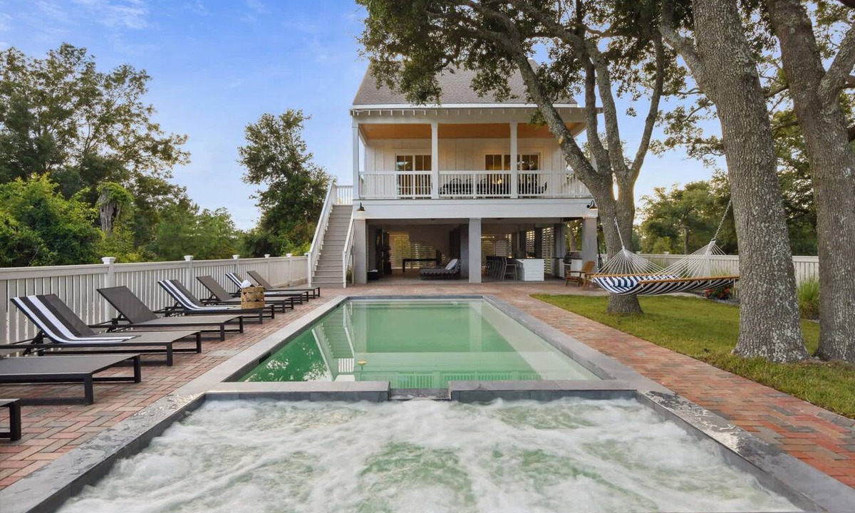 Bay St Louis House | 21BR Bay St. Louis Compound | Pools & Game Rooms