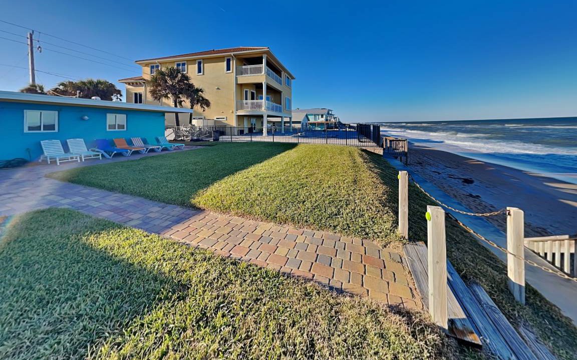 Painters Hill House | 223 m² House ∙ 3 bedrooms ∙ 6 guests