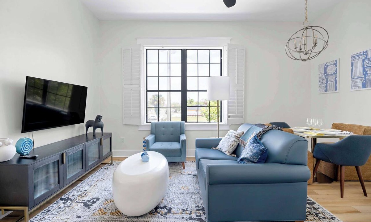 Springfield Apartment | 2BR Apt Near Stadium - NES Gamer Oasis!