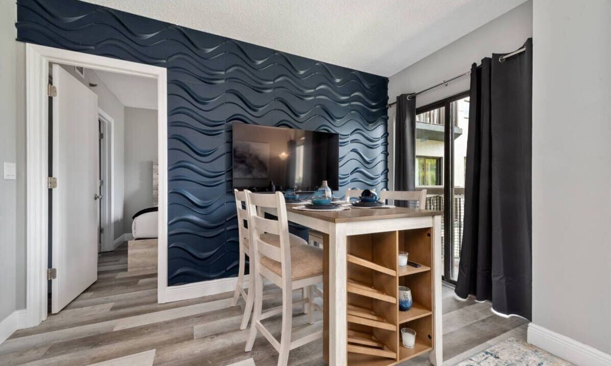 Florida Center Villa | 2BR Suite at The Enclave—Near Universal