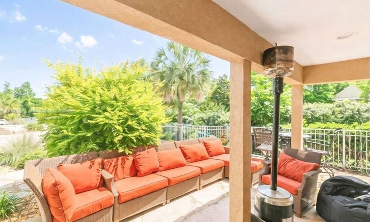 Dothan Apartment | 3 bedroom apartment with sauna and game room AC/Heat and pool access/laundry