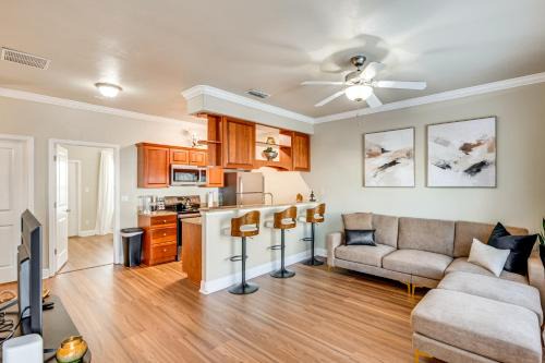 Tallahassee House | 3 Mi to FSU! Pet-Friendly Townhome w/Pool Access