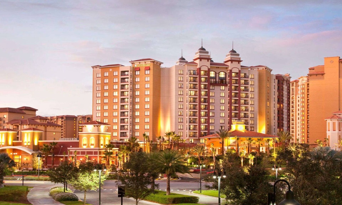 Lake Buena Vista Resort | 3BD/Orlando near Disney - Full Kitchen, Lots of Pools!