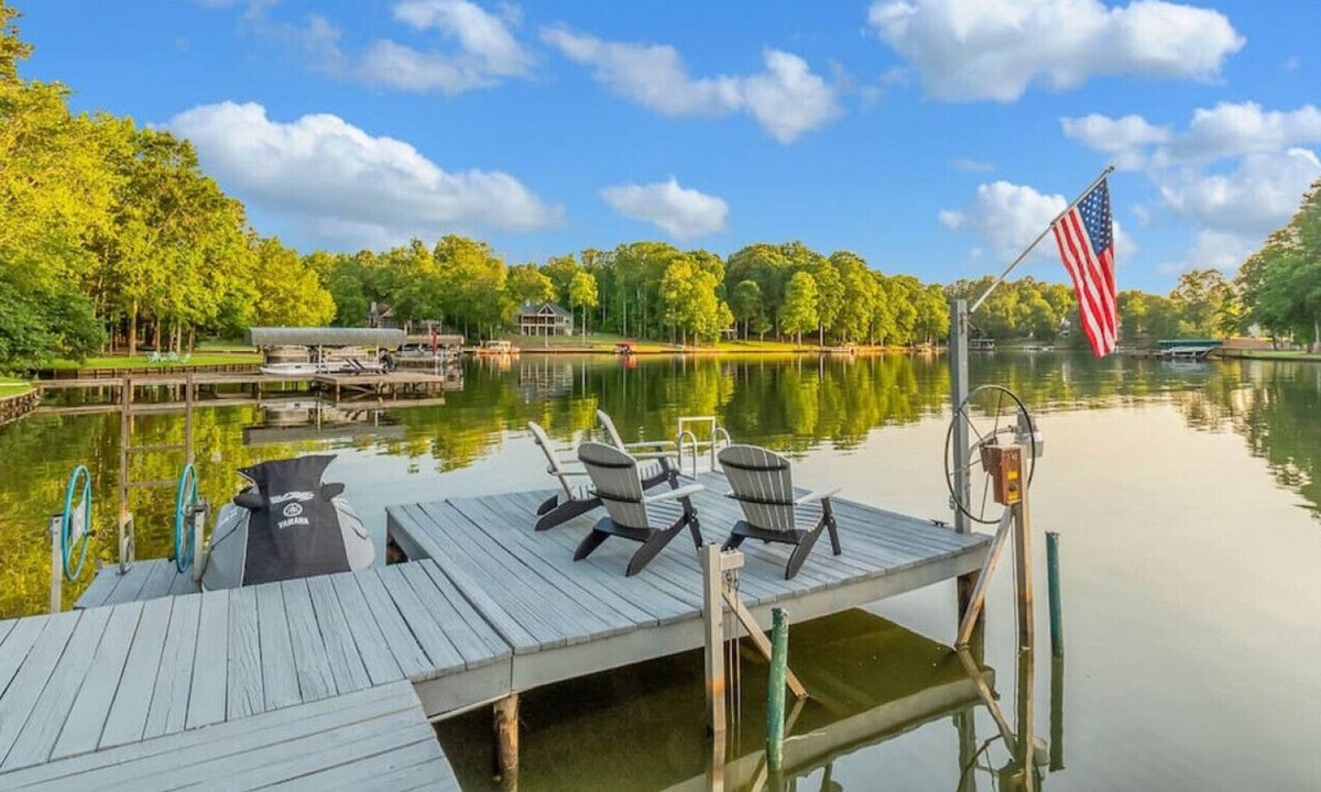 Eatonton House | 3BR-2BA Lake Oconee Retreat