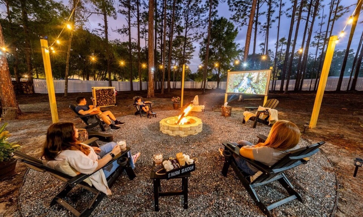 Ocala House | 4BD Family Retreat on 1 Acre with Fire Pit & 9 Min to WEC