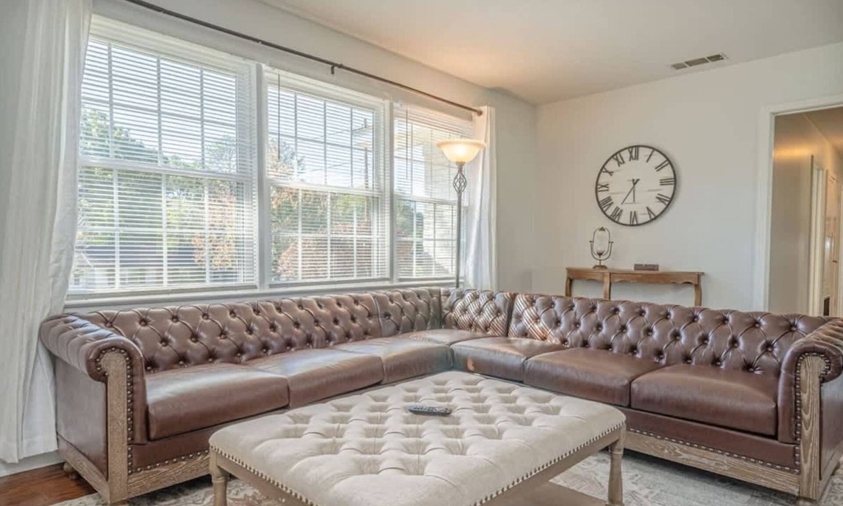Fortson House | 4BR 1300sqft Foosball Game Room Near Ft Moore