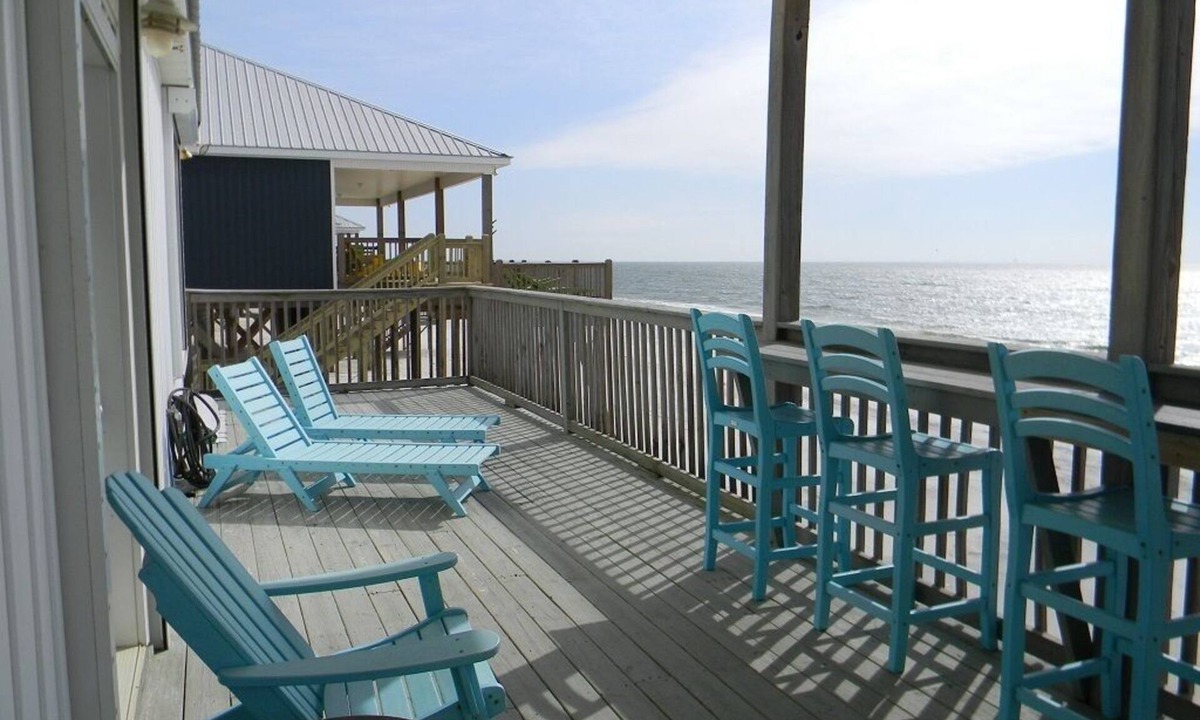 Dauphin Island House | 5 STAR , beachfront property, booking 2027, Finance with Affirm!