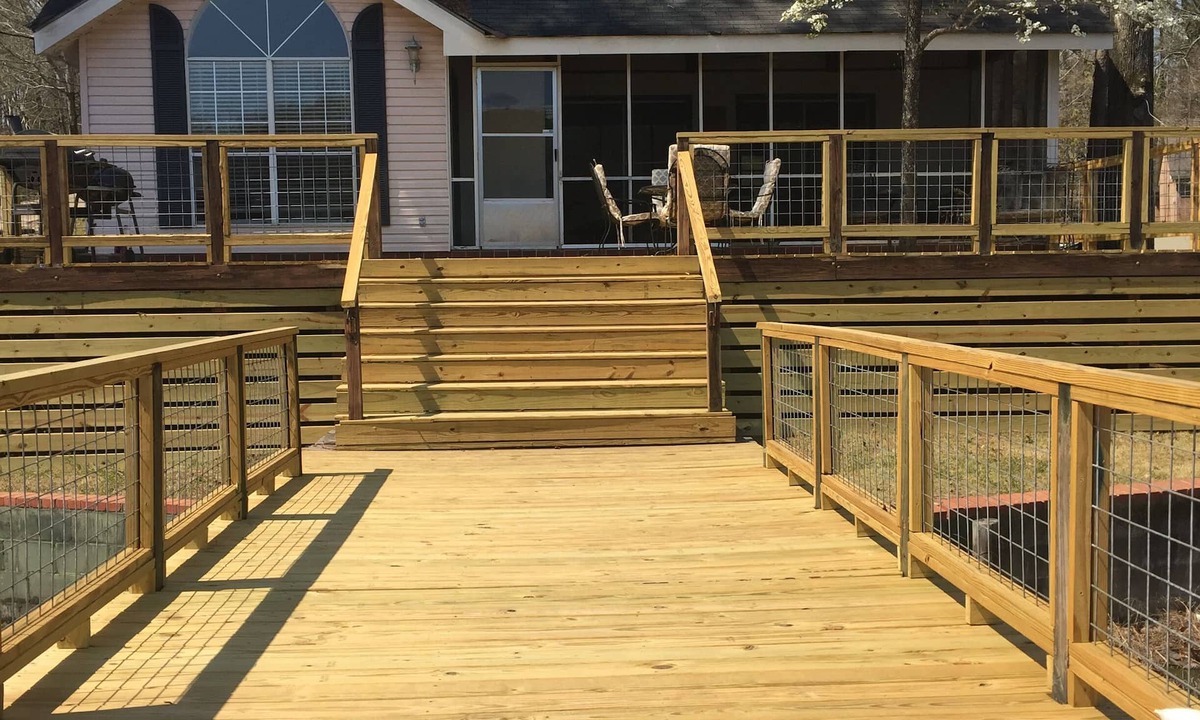 Titus Cabin | 5 STAR PREMIER PROPERTY on Lake Jordan perfect for a relaxing getaway!