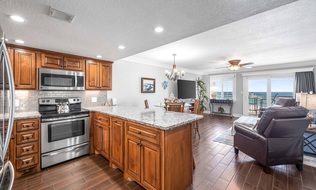 Holiday Isle Condo | 506- Stunning one bedroom condo