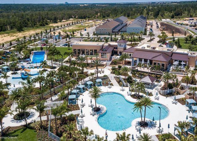 Four Corners Villa | 5BR Pool Home for 12 in Luxe Resort by Disney, Universal & All Theme Parks