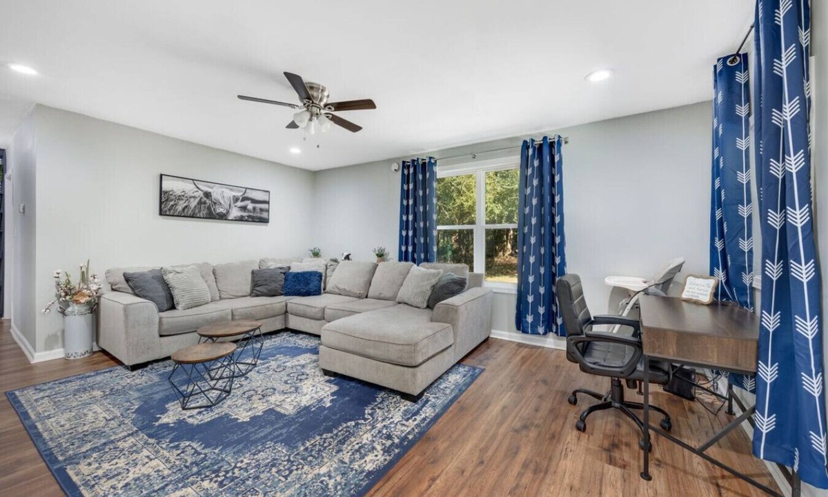 Columbus House | 5min to Fort Benning | Fenced Yard, Pets, Near Golf