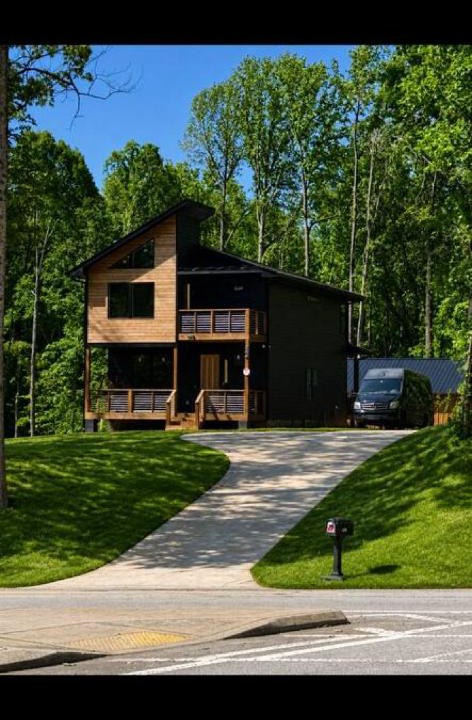 Ellenwood House | 6 bedroom 10 beds