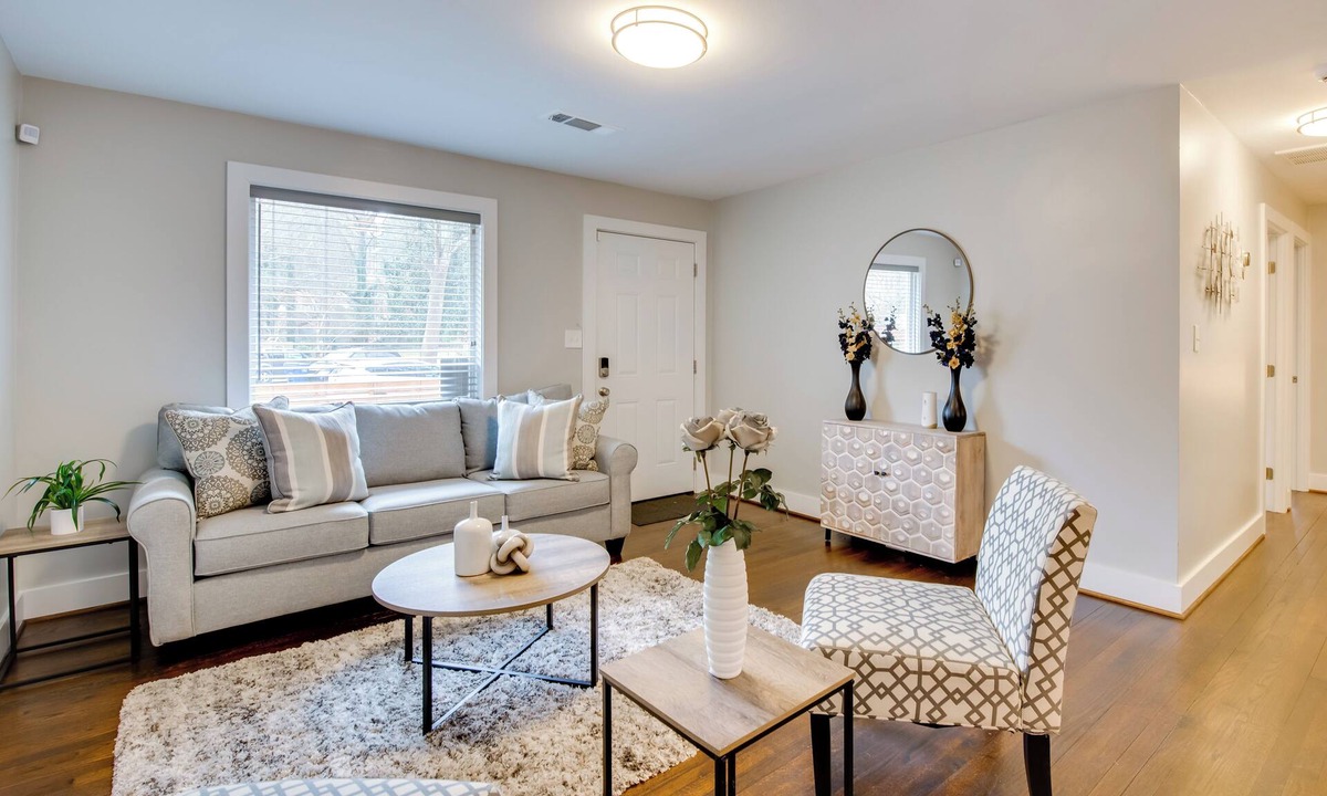 Church Street House | 6 Mi to Mercedes-Benz! Pet-Friendly Yard in ATL