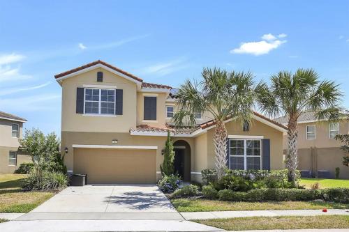 Loughman House | 6079 Spacious 7BR Family Getaway, Solterra Resort