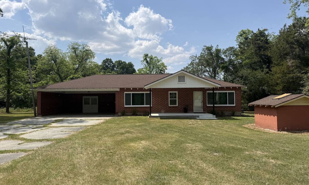 Crisp County House | 790 Hideaway in Cordele GA