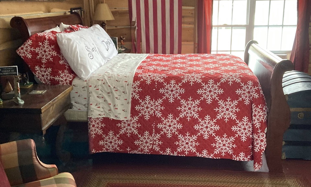 Estill Springs Cabin | A very rustic converted pole barn unique cozy cabin