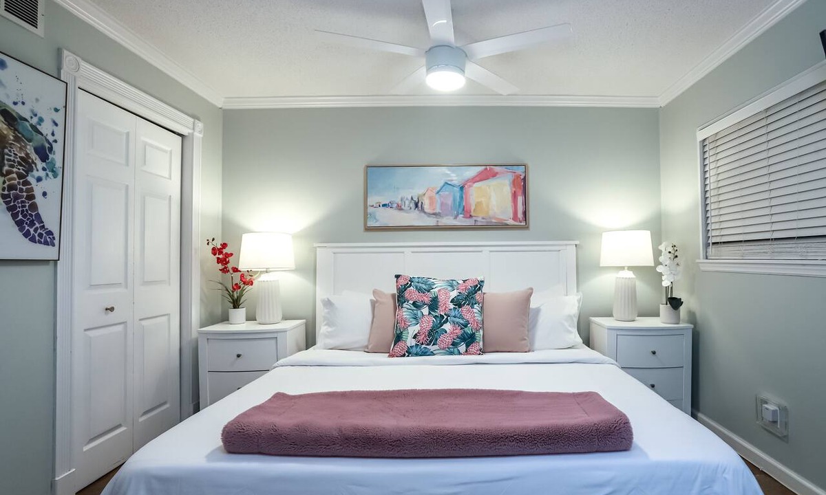 Tybee Island Condo | Adorable 1BR/1BA Condo by Beach Savannah Beach & Racquet Club