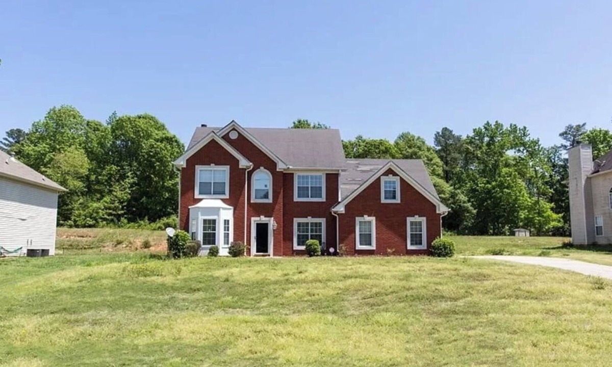 Ellenwood House | Amazing 3-bedroom house w/pool in peaceful Ellenwood with WiFi