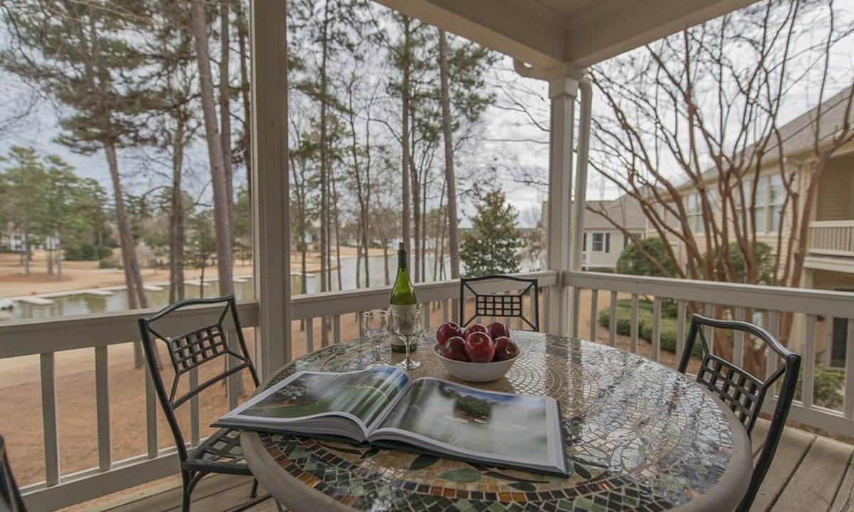 Greensboro Cottage | Amazing Views Boardwalk at Marina Cove