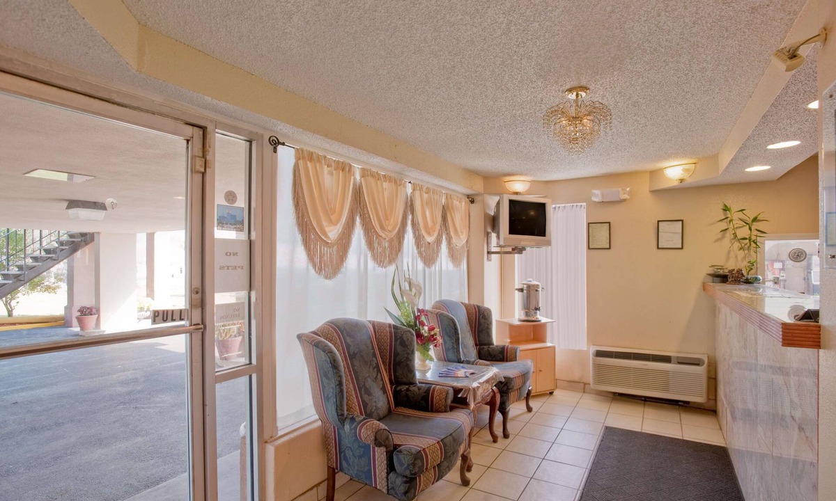 Savannah Hotel | Americas Best Value Inn Savannah