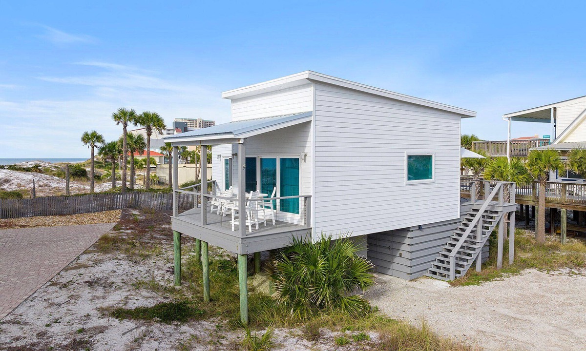 Tang-O-Mar House | Averitts Favorite - Newly Renovated, Gulf View, Tang-O-Mar Community!