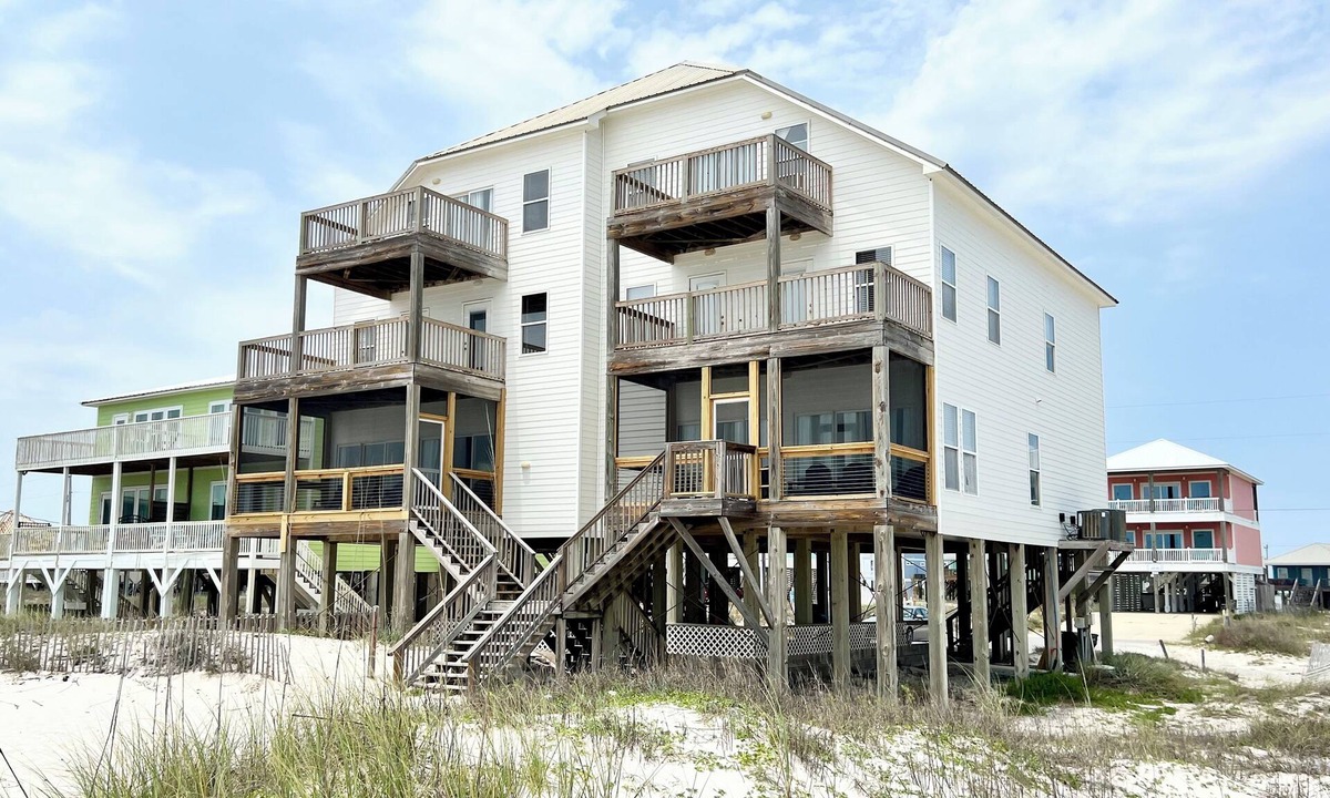 Fort Morgan House | Bar Harbor West - 6 Bedroom Gulf Front Duplex, Sleeps 14