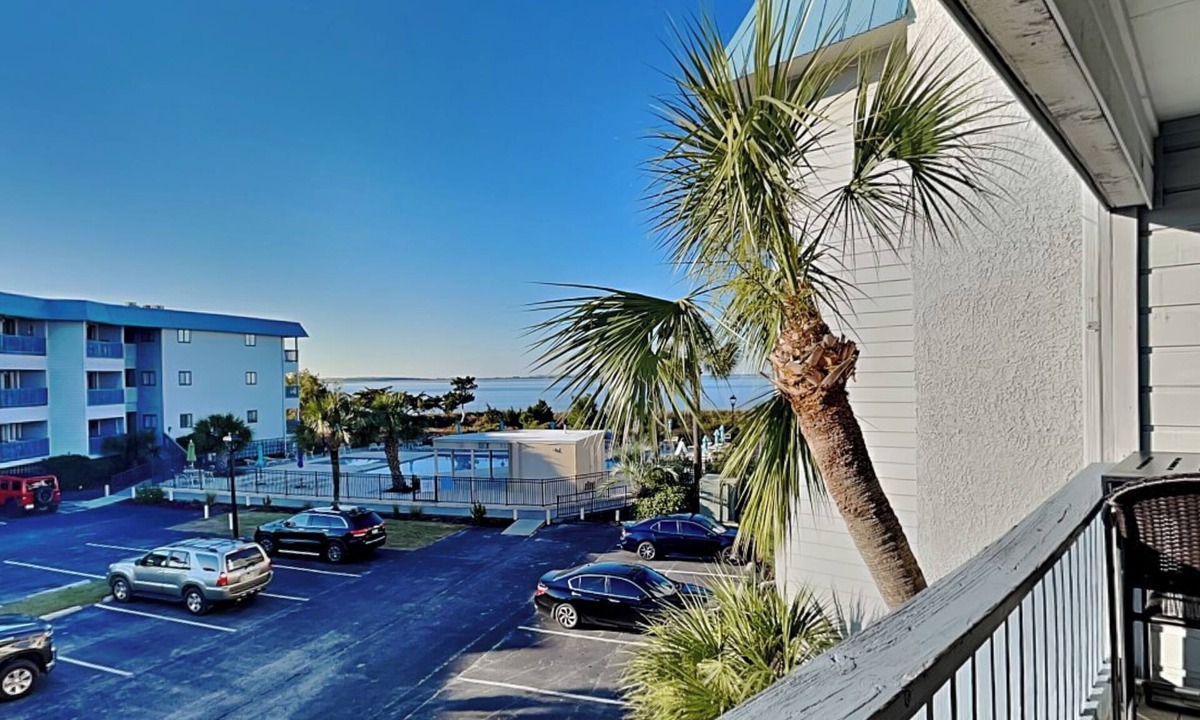 Tybee Island Condo | Bay View Villas by Tybee Vacation Rentals
