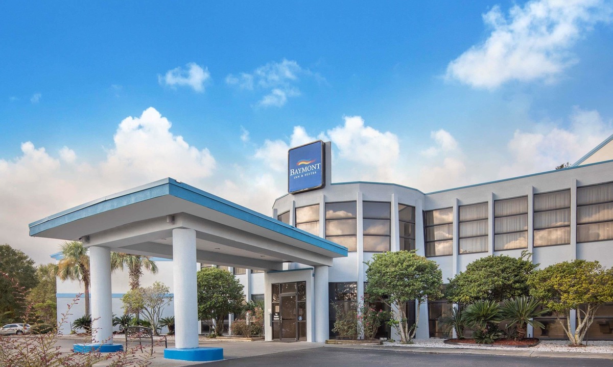 Laurel Hotel | Baymont by Wyndham Laurel