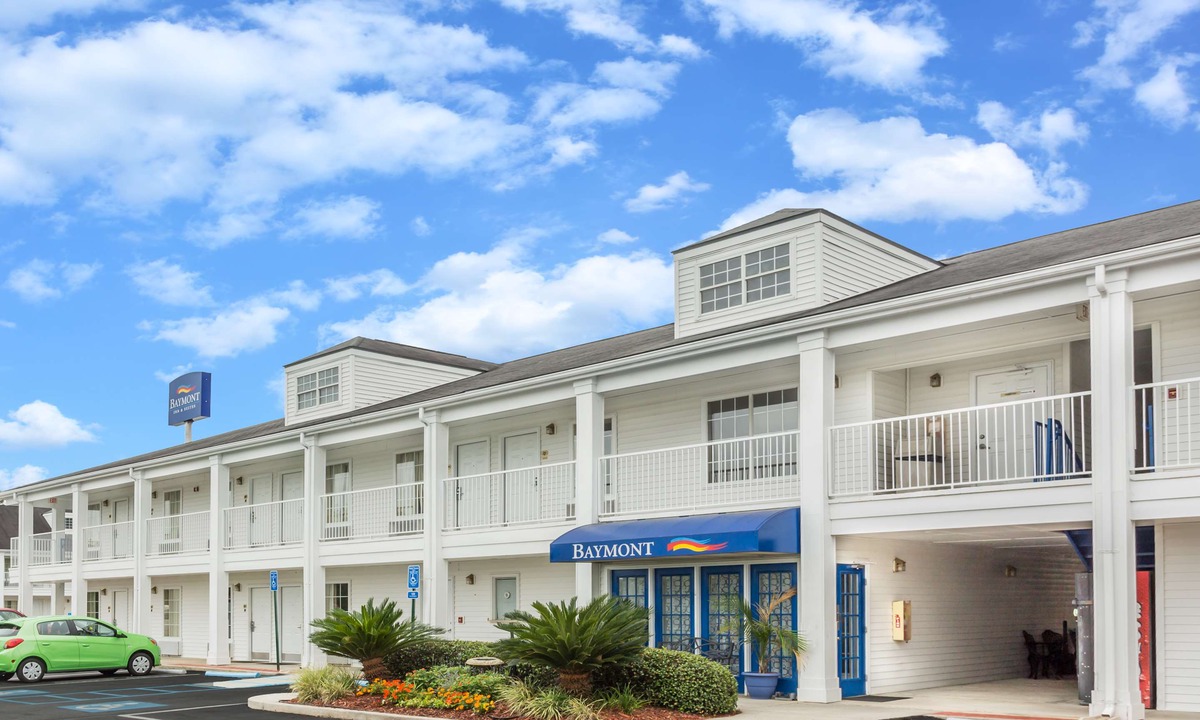 Valdosta Hotel | Baymont by Wyndham Valdosta at Valdosta Mall