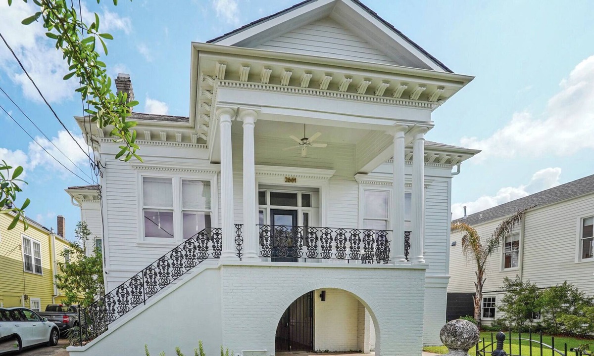 Esplanade Ridge Apartment | Bayou St. John Bungalow