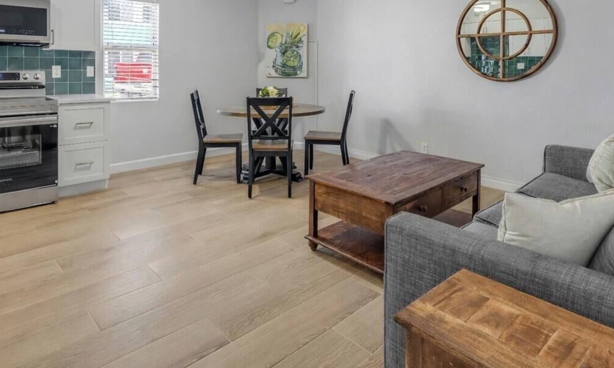New Smyrna Beach Condo | Beach Getaway - 1BR Condo Unit 10 w/Kitchen & Ocean Access