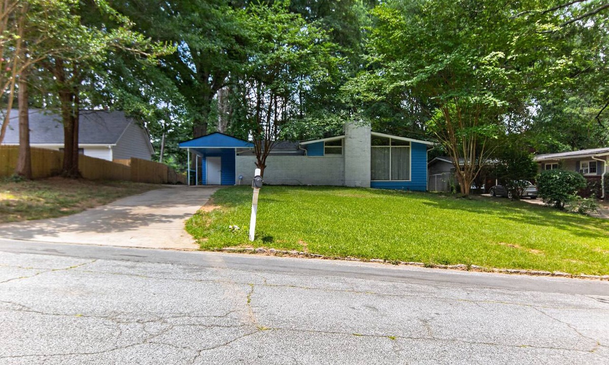 Buford Highway House | Beautiful Bungalow near Buckhead