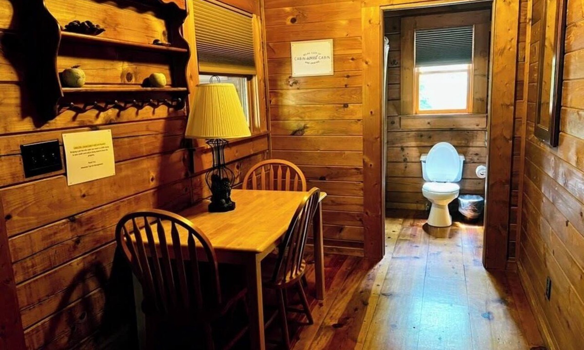 Pine Mountain Cabin | Beautiful sunsets, decks, firepit!