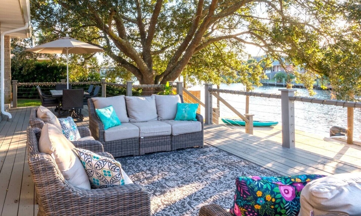 Slidell House | Beautiful Waterfront Home 112 Near French Quarter & Bourbon Street w/Boat Dock
