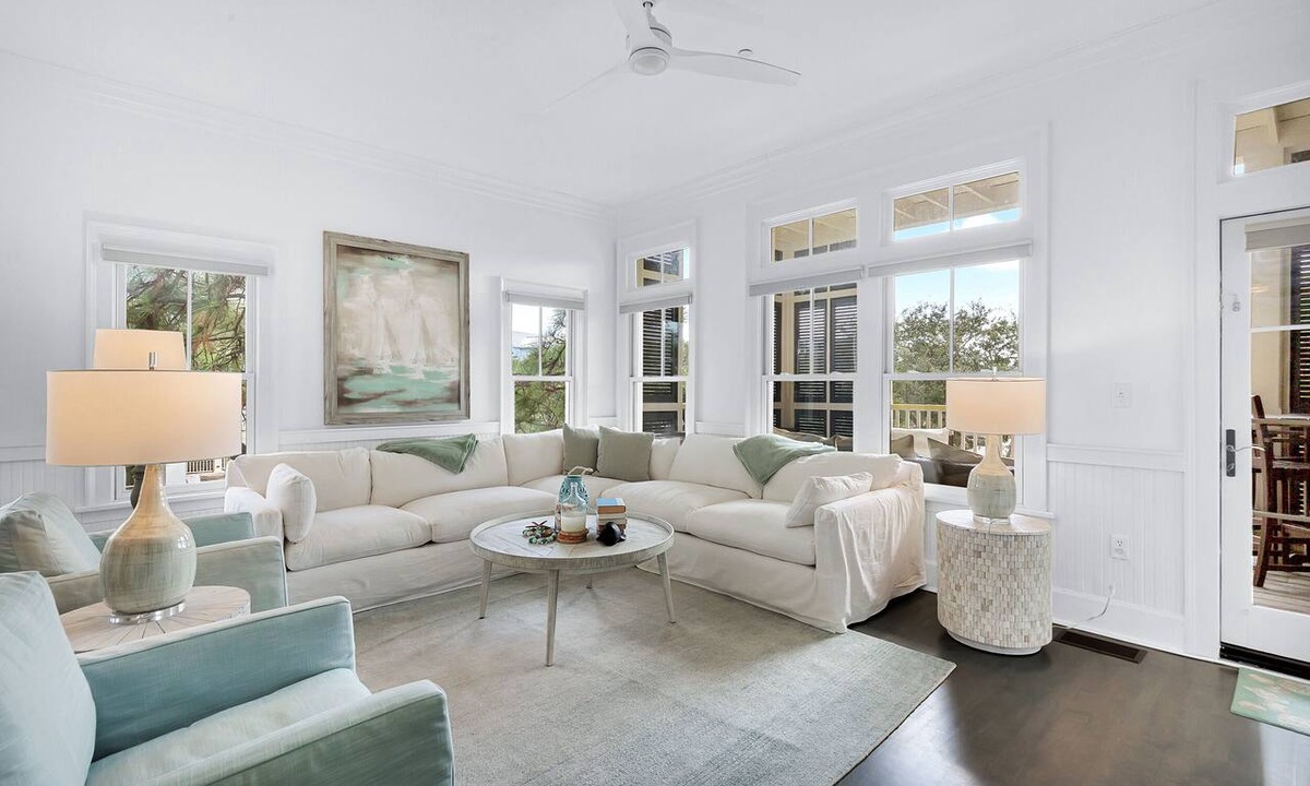 Watercolor Condo | Beautifully Decorated 2 Bedroom Condo. Just a 2 Minute Walk to the Beach!