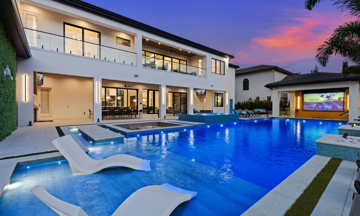 Reunion House | Best Day Ever Mansion at Reunion-TT473