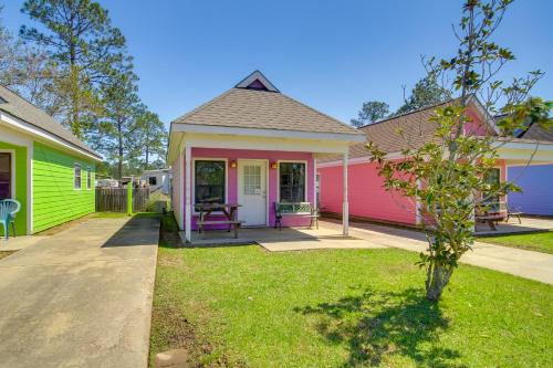 Biloxi House | Biloxi Resort Cottage w/Pool & Lake Access!