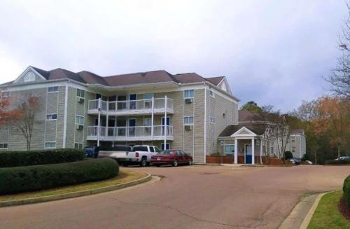 Tougaloo Hotel | Birch Hill Suites Jackson