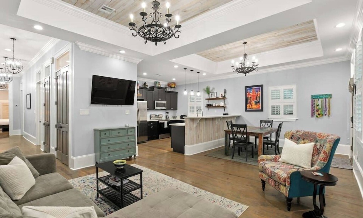 Bayou St. John House | Blissful New Orleans Retreat 3 Bedroom/2.5 bath