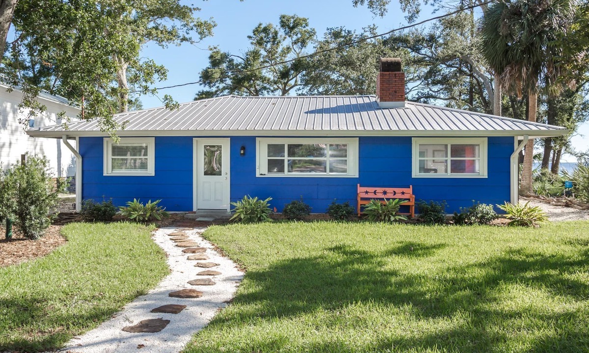 Apalachicola House | Blue Crab Cottage- 25% Summer Discount July-September 2026