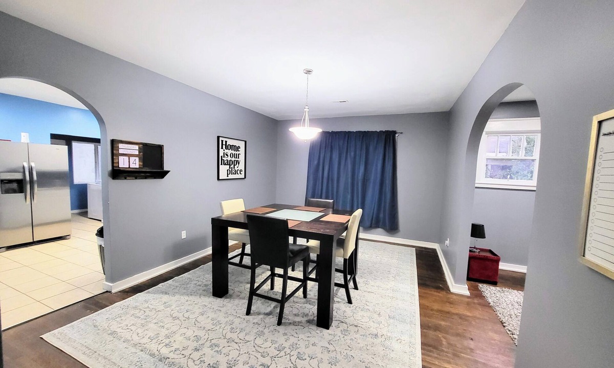 Crestline Heights House | Bright & Cozy, near downtown & hiking trails