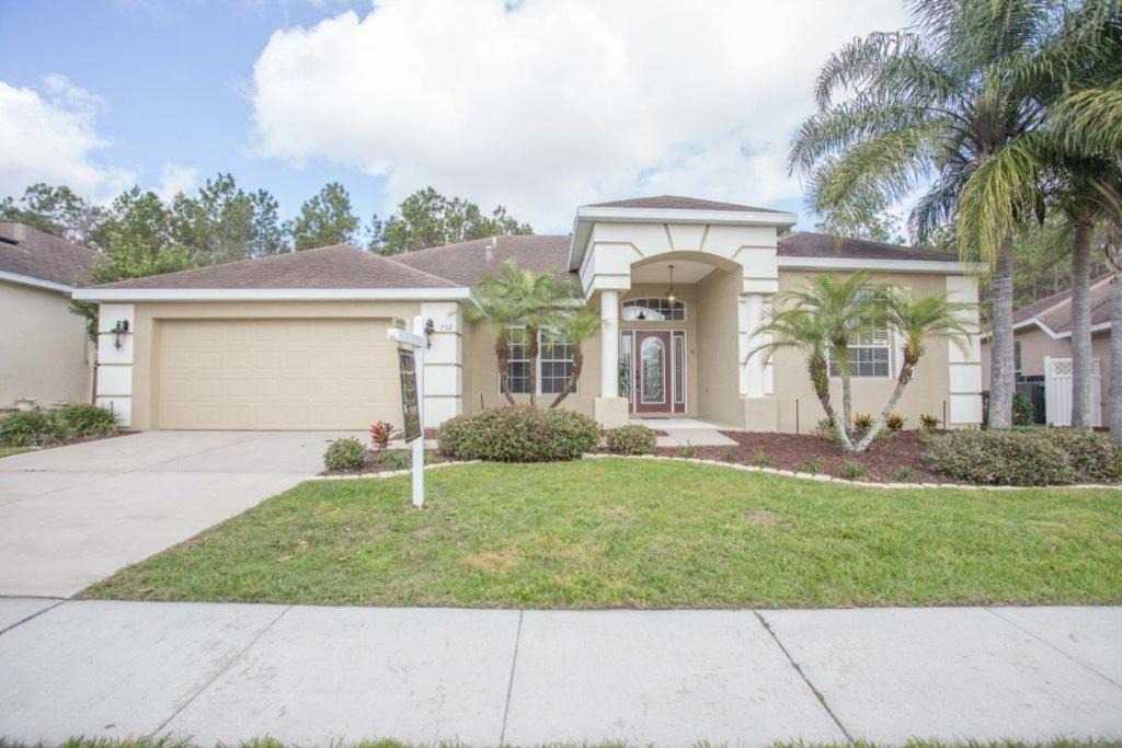 Highlands Reserve Villa | Brighton Villa 732