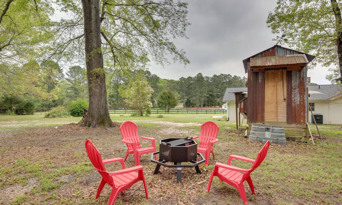 Buckhead Cabin | Buckhead Cabin w/Fireplaces & Private Pool!