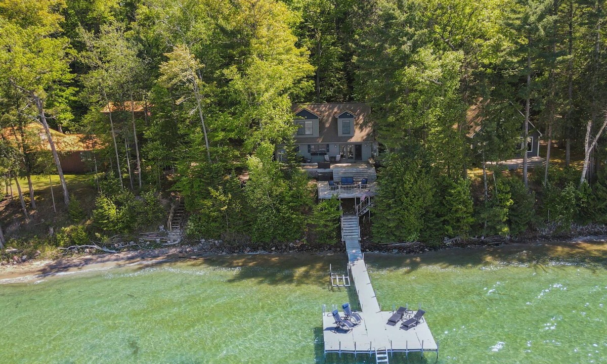 Indian River House | Burt Lake Waterfront Lakehouse